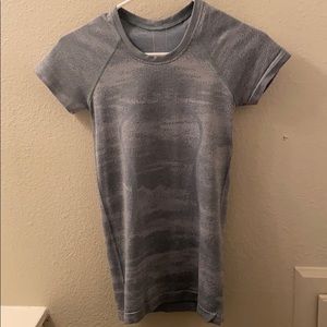 Lululemon Short Sleeve Shirt